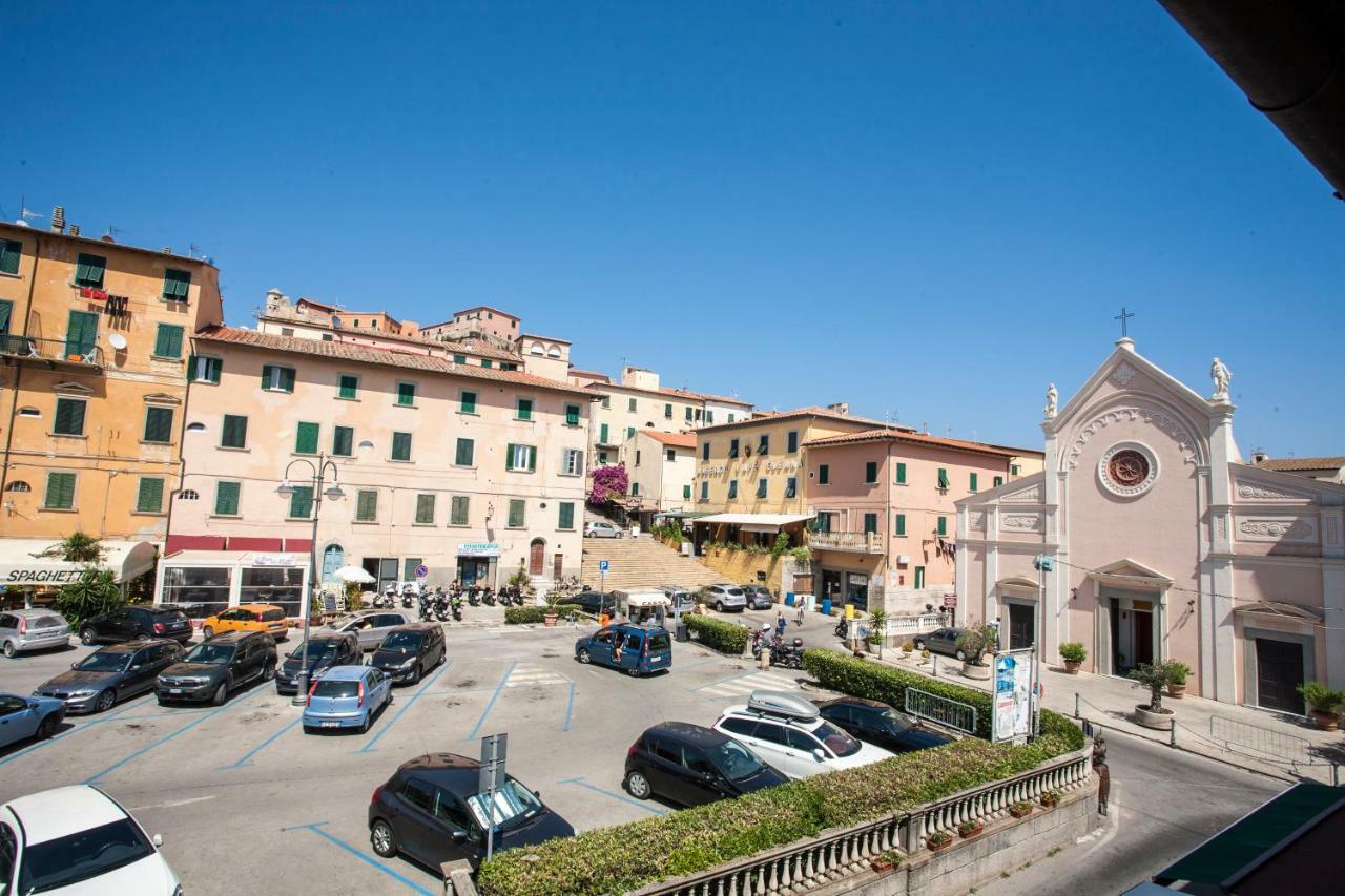 Quadrilocale Centro Storico Apartment Portoferraio Luaran gambar